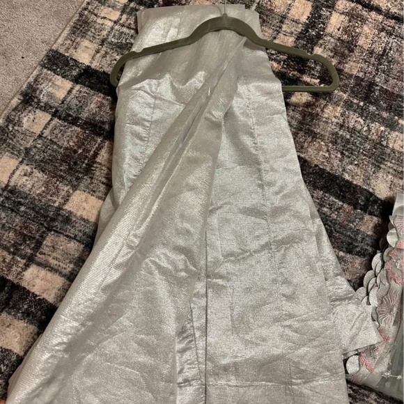 Republic womenswear formal beaded gown - Picture 4 of 4